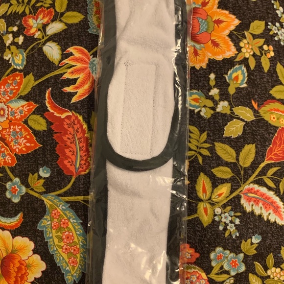 Mary Kay Bio-Cell Mask - Picture 4 of 5